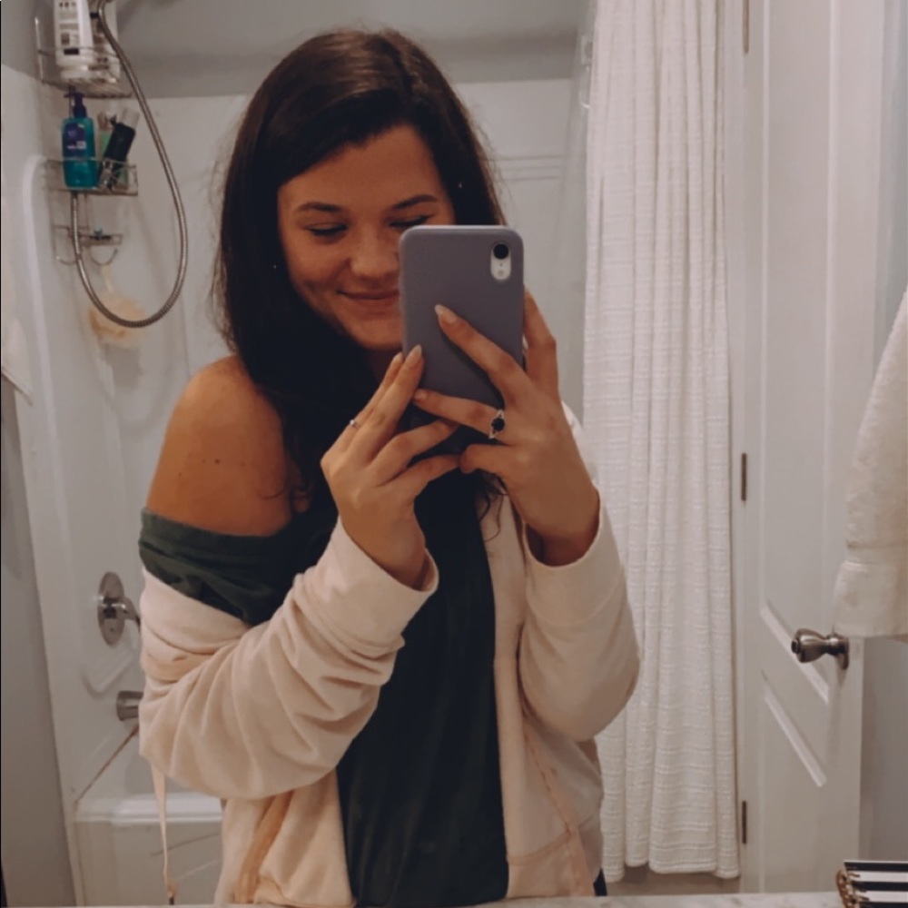 Meet your Posher, Haley